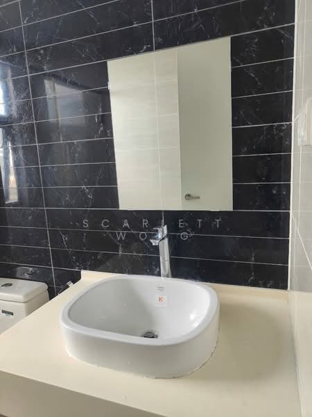 Condominium for Rent at Sky Condominium (Skyz Residence) - Scarlett Wong - Bathroom - PropertyGuru.com.my