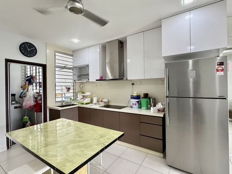 SuriaMas Suites untuk Untuk Dijual - RM 425,000, Apr 2026 - Kitchen - PropertyGuru.com.my