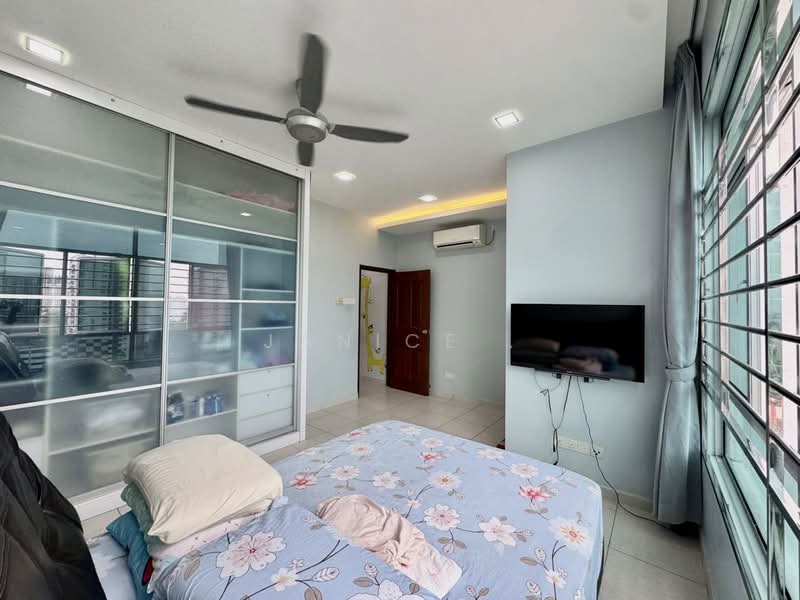 SuriaMas Suites untuk Untuk Dijual - RM 425,000, Apr 2026 - Bedroom - PropertyGuru.com.my