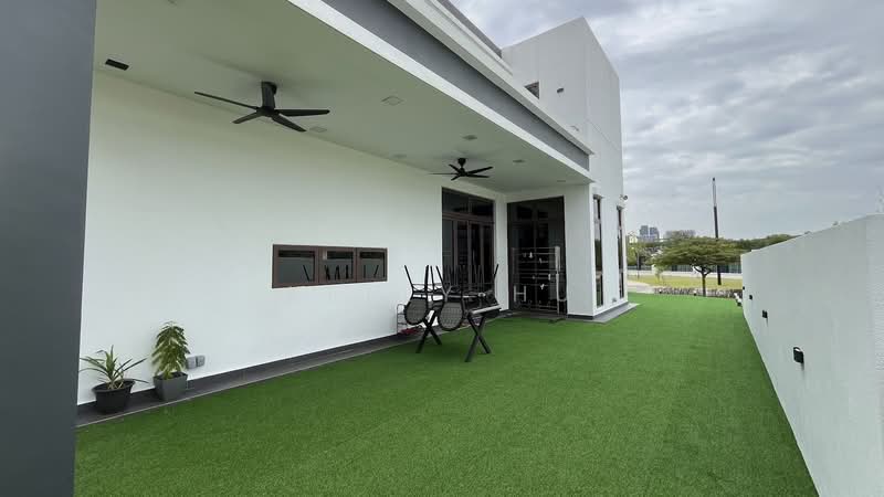 Rumah Berkembar untuk Dijual di Setia Alam (Selangor) - Kelly Hu - Exterior - PropertyGuru.com.my