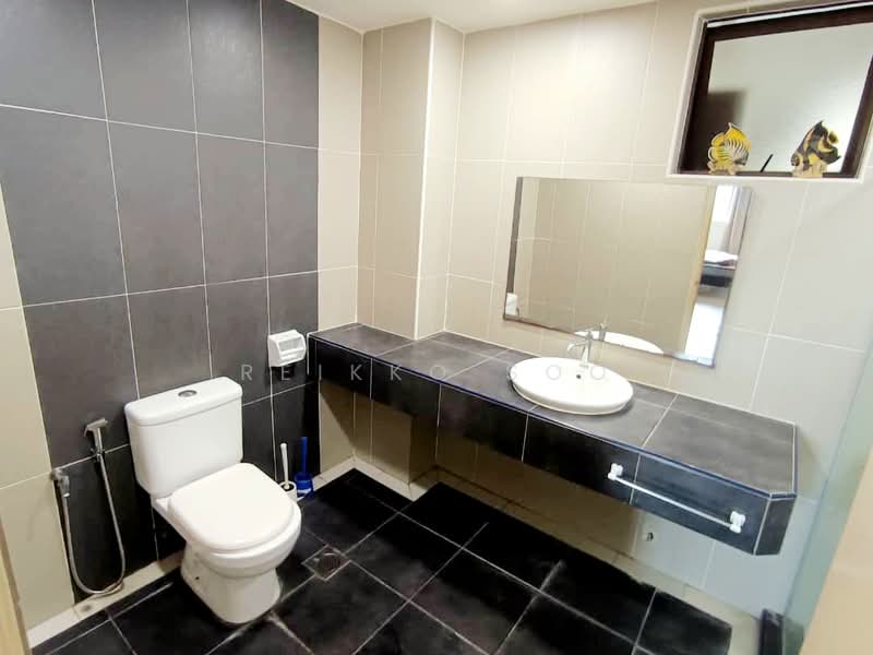 Condominium for Sale at Menara Duta 2 - Reikko Soo - Bathroom - PropertyGuru.com.my