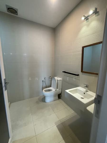 Terraced House for Rent in Tanjung Bungah (Penang) - Anne Lee - Bathroom - PropertyGuru.com.my