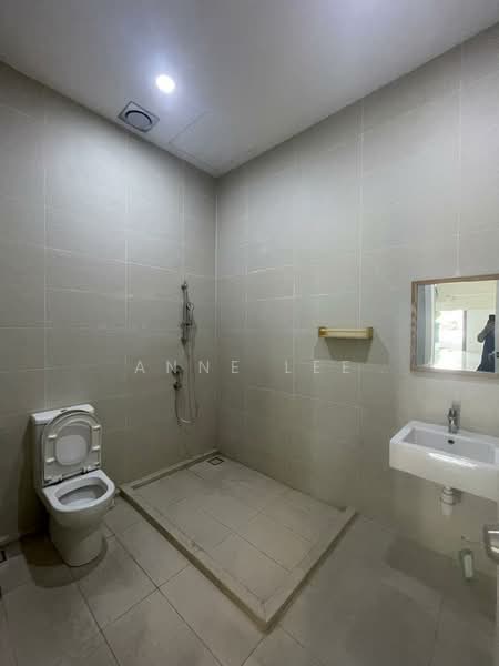 Terraced House for Rent in Tanjung Bungah (Penang) - Anne Lee - Bathroom - PropertyGuru.com.my