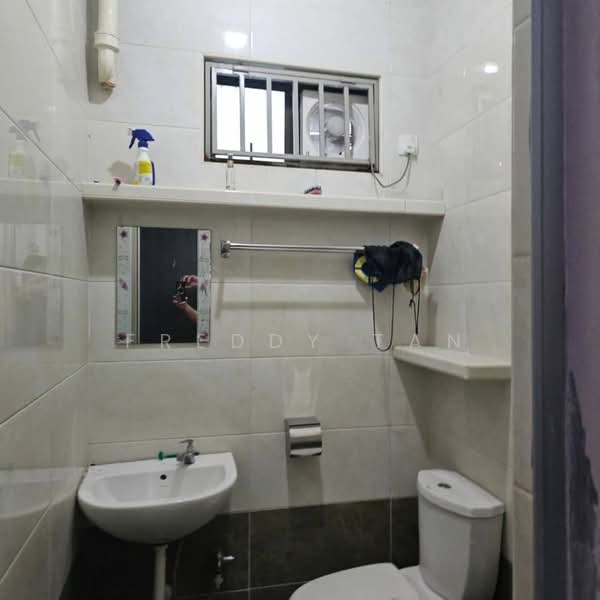 Apartment for Sale at Desa Daya - Freddy Tan - Bathroom - PropertyGuru.com.my