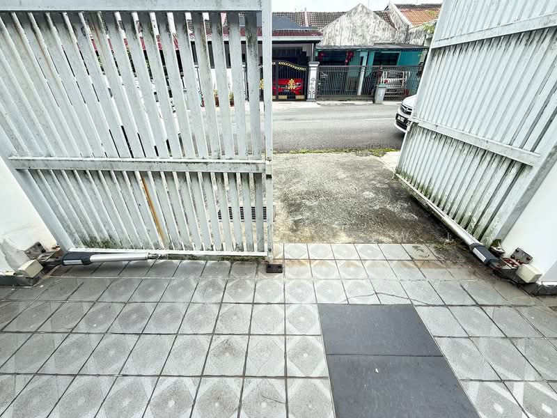 1-storey Terraced House for Rent in Skudai (Johor) - Mandy Goh Siew Li - Exterior - PropertyGuru.com.my