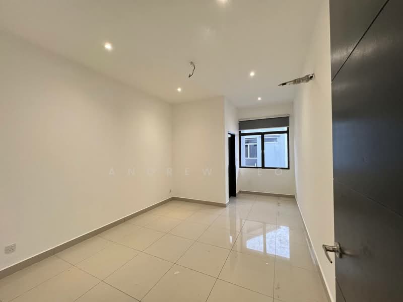 2-storey Terraced House for Sale in Taman Seri Austin (Tebrau) - Andrew Teo - Interior - PropertyGuru.com.my