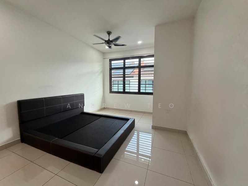 2-storey Terraced House for Sale in Taman Seri Austin (Tebrau) - Andrew Teo - Bedroom - PropertyGuru.com.my