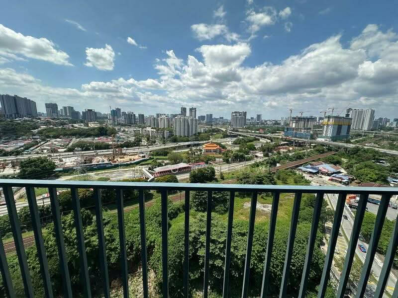 PPAM Residensi Amansuri untuk Untuk Disewa - RM 2,400 /bulan, Apr 2026 - View - PropertyGuru.com.my