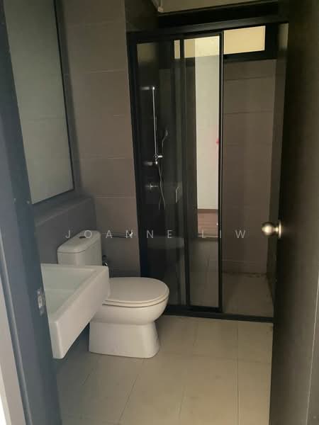 Service Residence for Sale at The Tamarind - Joanne Liw - Bathroom - PropertyGuru.com.my