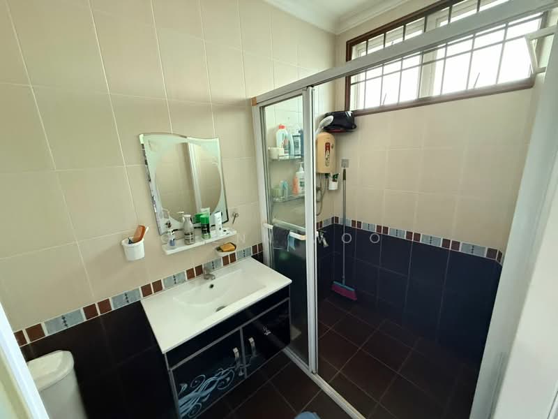 2-storey Terraced House for Sale in Taman Molek (Johor Bahru) - Glenn Woo - Bathroom - PropertyGuru.com.my