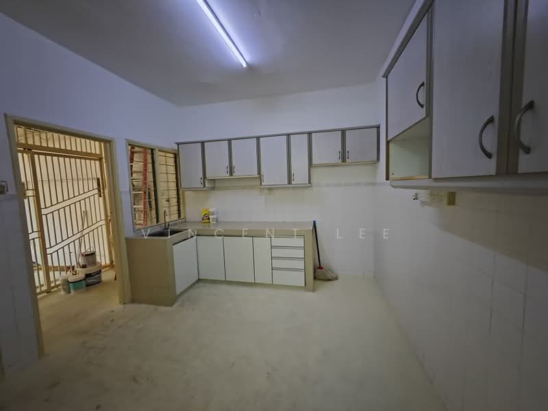Jalan Suadamai 2/1A, Bandar Tun Hussein Onn 43200 Cheras untuk Untuk Disewa - RM 2,000 /bulan, Apr 2026 - Kitchen - PropertyGuru.com.my