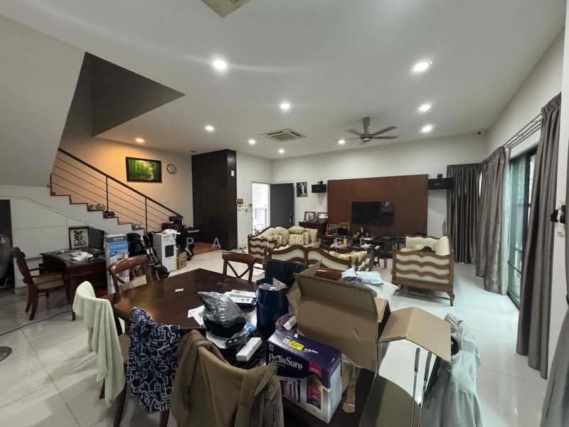 Semi-Detached House for Sale in Bandar Kinrara (Selangor) - Paul Lee - Living Room - PropertyGuru.com.my