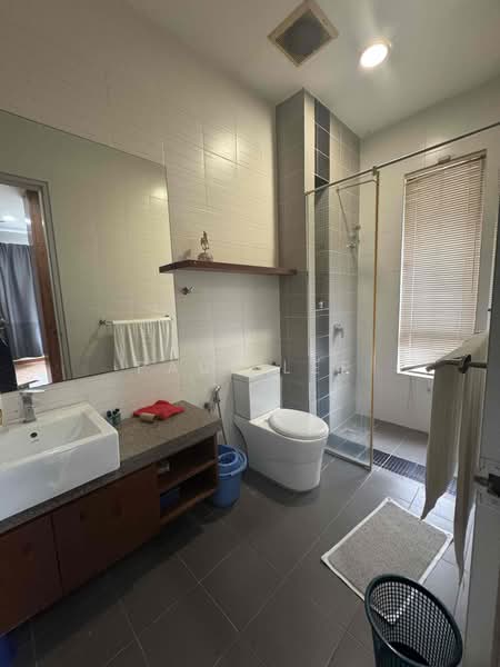 Semi-Detached House for Sale in Bandar Kinrara (Selangor) - Paul Lee - Bathroom - PropertyGuru.com.my