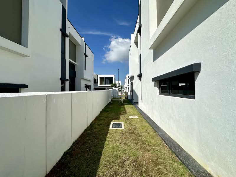 Semi-Detached House for Sale in Bandar Gamuda Gardens (Rawang) - Visaghan Naidu - Exterior - PropertyGuru.com.my