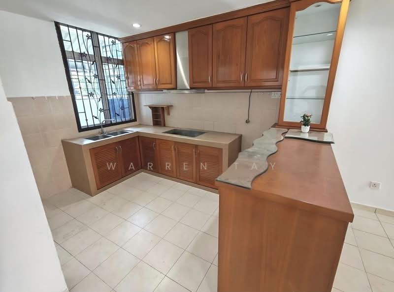 2-storey Terraced House for Sale in Kulai (Johor) - Warren Tay - Kitchen - PropertyGuru.com.my