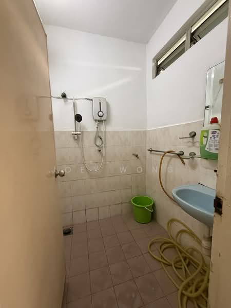 Happy Garden untuk Untuk Dijual - RM 690,000, Apr 2026 - Bathroom - PropertyGuru.com.my