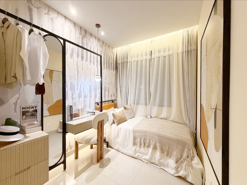 Apartment for Sale at Pinegate Residency Project~Kimlun Land - Eric Wong - Bedroom - PropertyGuru.com.my