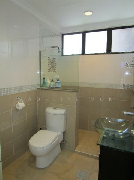 Condominium for Rent at Bangsar Puteri - Madeline Mok - Common Bathroom - PropertyGuru.com.my