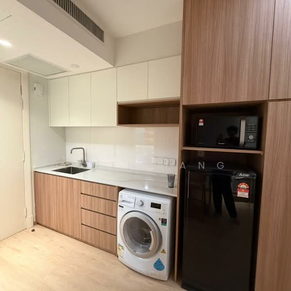 Service Residence for Rent at Solaris Dutamas - Aiden Dang - Kitchen - PropertyGuru.com.my