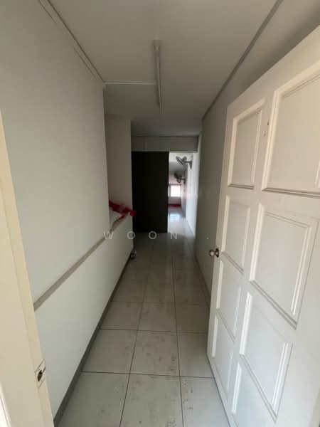 Shop for Rent in Melaka City (Melaka) - Woon . - Corridor - PropertyGuru.com.my