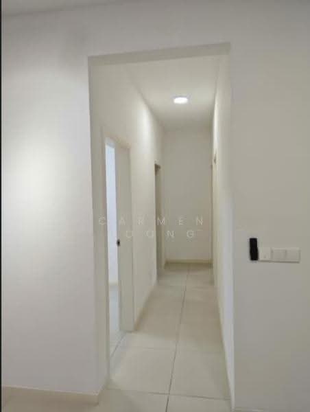 Kondominium untuk Disewa di Vierra Residence - Carmen Foong - Corridor - PropertyGuru.com.my