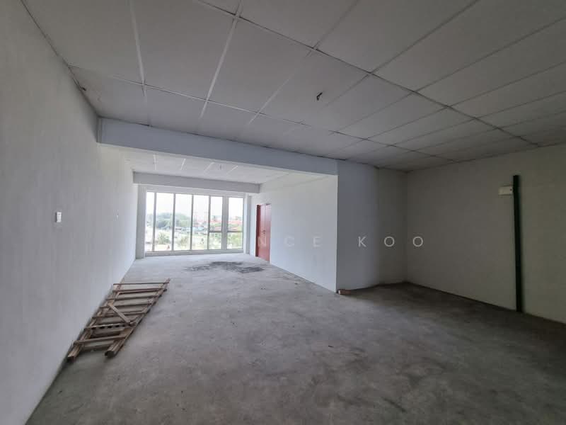Shop / Office for Sale in Taman Semabok (Melaka City) - Lawrence Koo - Interior - PropertyGuru.com.my