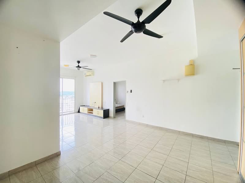 Pangsapuri Putra untuk Untuk Dijual - RM 290,000, Apr 2026 - Living Room - PropertyGuru.com.my