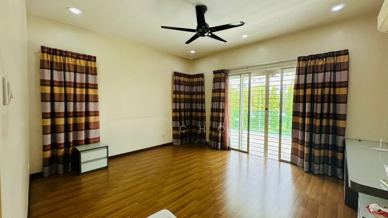 Semi-Detached House for Sale in Anggun 2 Residence (Rawang) - Ken Chong - Living Room - PropertyGuru.com.my