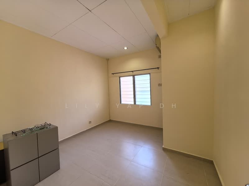 2-storey Terraced House for Sale in Bukit Rimau (Shah Alam) - Lily Yap DH - PropertyGuru.com.my