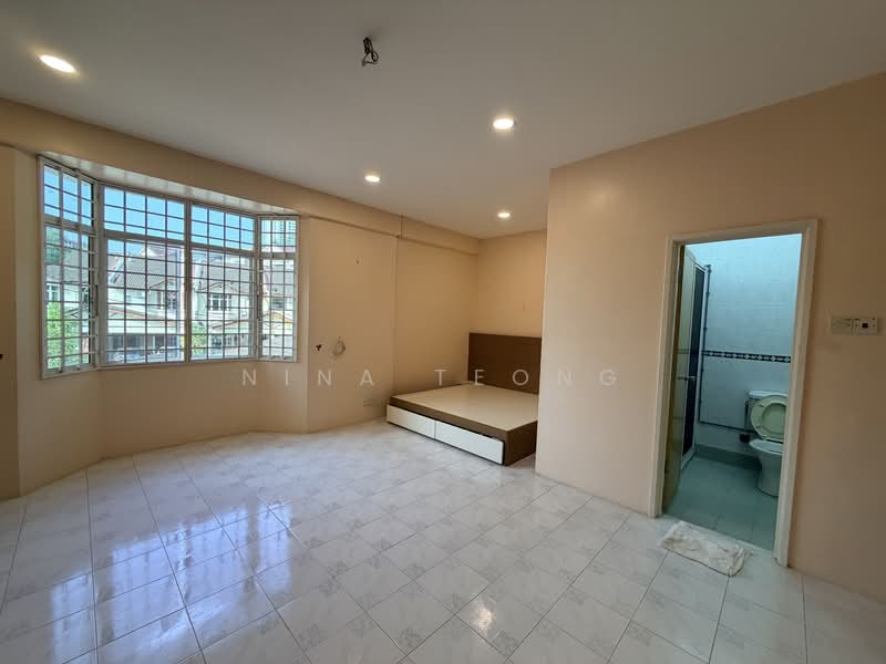 Rumah Teres 2 Tingkat untuk Dijual di Bayan Lepas (Penang) - Nina Teong - Bedroom - PropertyGuru.com.my
