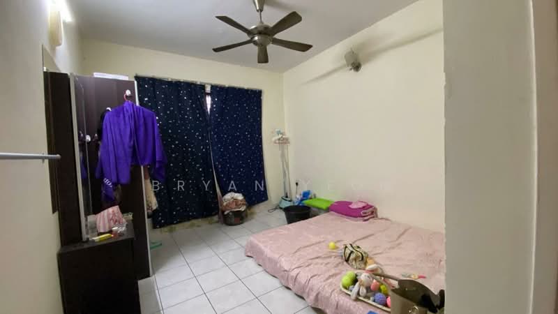Apartment for Sale at Flora Damansara Apartment - Bryan Yeoh - Bedroom - PropertyGuru.com.my