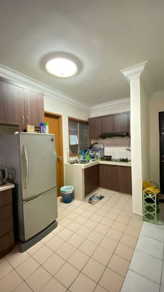 Apartment for Sale at Flora Damansara Apartment - Bryan Yeoh - Kitchen - PropertyGuru.com.my