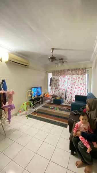 Apartment for Sale at Flora Damansara Apartment - Bryan Yeoh - Living Room - PropertyGuru.com.my
