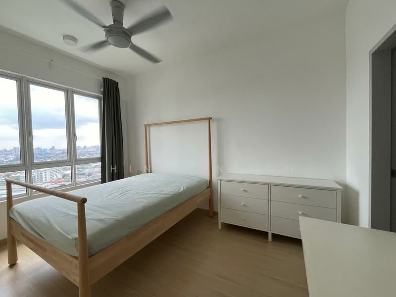 Servis Apartment untuk Disewa di RYAN & MIHO - Chin Wen Loh - Bedroom - PropertyGuru.com.my