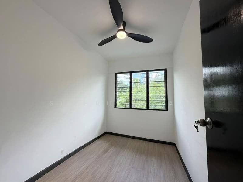 Taman Kantan Permai untuk Untuk Dijual - RM 350,000, Apr 2026 - Bedroom - PropertyGuru.com.my