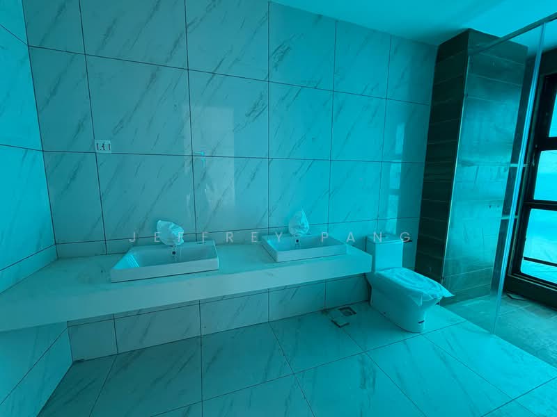 Twin Palms @ Sungai Long untuk Untuk Dijual - RM 2,800,000, Apr 2026 - Bathroom - PropertyGuru.com.my