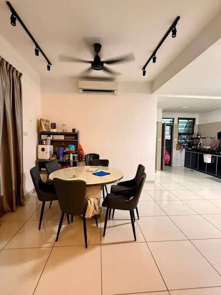2-storey Terraced House for Sale in Taman Dato Onn (Johor Bahru) - Chen Shieh Yu - Dining Room - PropertyGuru.com.my