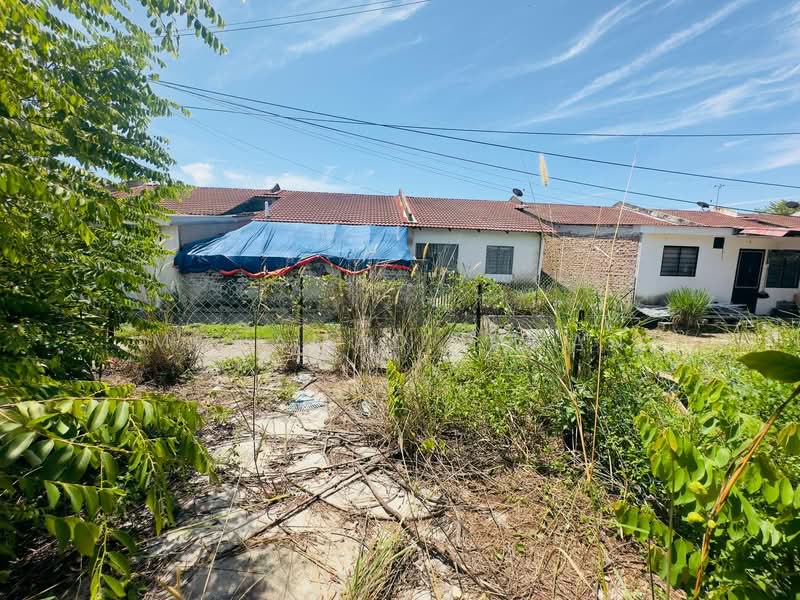 Rumah Teres untuk Dijual di Kampung Kepayang (Perak) - Mohamad Irwan - Exterior - PropertyGuru.com.my
