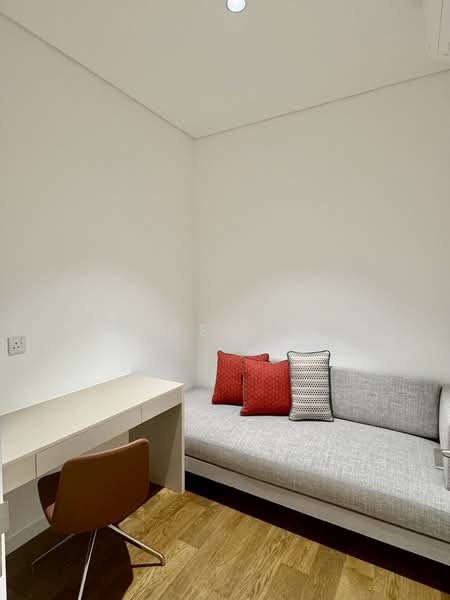 Servis Apartment untuk Dijual di SO Sofitel Kuala Lumpur Residences - Pei Wen Teck - Study - PropertyGuru.com.my