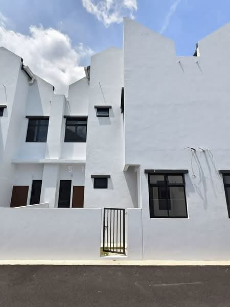 2-storey Terraced House for Sale in Bandar Dato Onn (Tebrau) - Shao Qi - Exterior - PropertyGuru.com.my