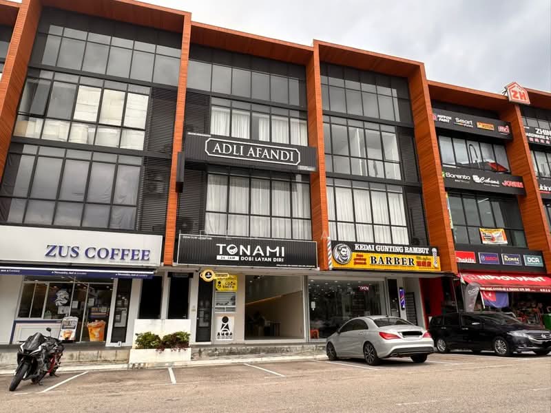 Shop / Office for Sale in Taman Damansara Aliff (Tampoi) - Iden Tan - Exterior - PropertyGuru.com.my