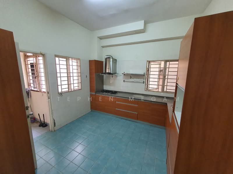 Townhouse for Rent in Cheras (Kuala Lumpur) - Stephen Megam - Kitchen - PropertyGuru.com.my