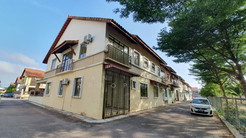 2-storey Terraced House for Sale in Bandar Dato Onn (Tebrau) - Azlan Ismail aiproperty - Exterior - PropertyGuru.com.my