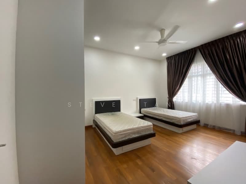 Bungalow for Rent in Bandar Puteri Puchong (Puchong) - Steven Tan - Bedroom - PropertyGuru.com.my
