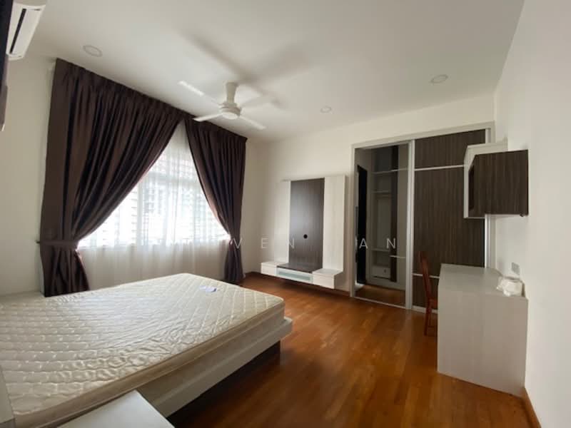 Bungalow for Rent in Bandar Puteri Puchong (Puchong) - Steven Tan - Bedroom - PropertyGuru.com.my