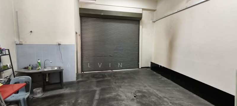 Kedai untuk Disewa di Bandar Sungai Long (Selangor) - Allvin Teh - Interior - PropertyGuru.com.my