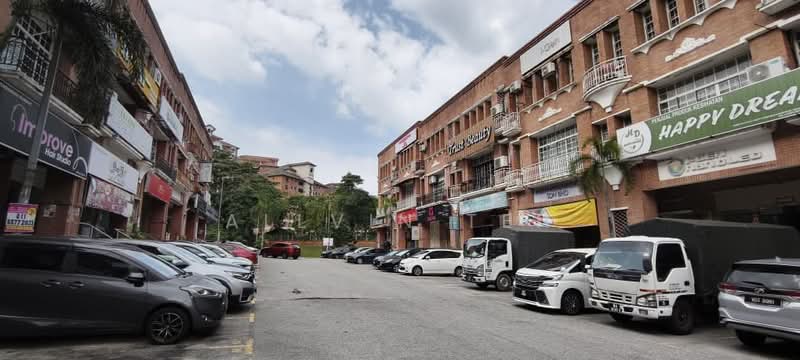 Kedai untuk Disewa di Bandar Sungai Long (Selangor) - Allvin Teh - Exterior - PropertyGuru.com.my