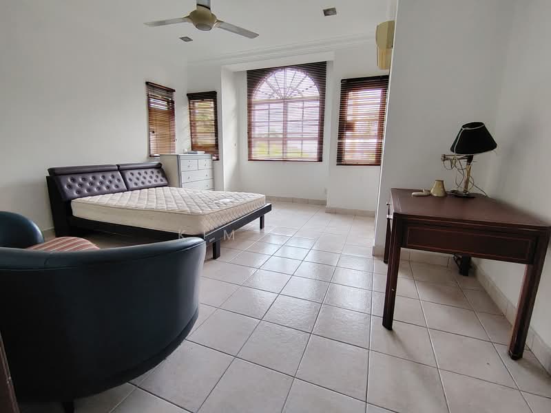 2-storey Terraced House for Sale in Rawang Perdana (Rawang) - Kim Chia - Bedroom - PropertyGuru.com.my