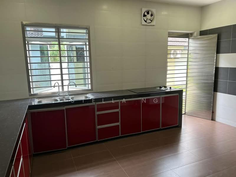 Taman Nusa Idaman untuk Untuk Disewa - RM 2,800 /bulan, Apr 2026 - Kitchen - PropertyGuru.com.my