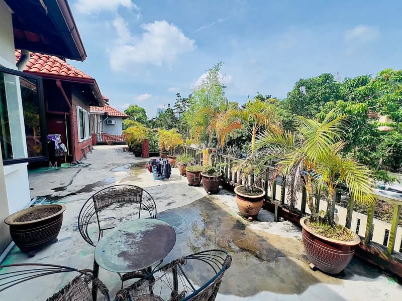 Semi-Detached House for Sale in Cheras (Kuala Lumpur) - Mohd Aizat Saiful Bahri - Balcony - PropertyGuru.com.my